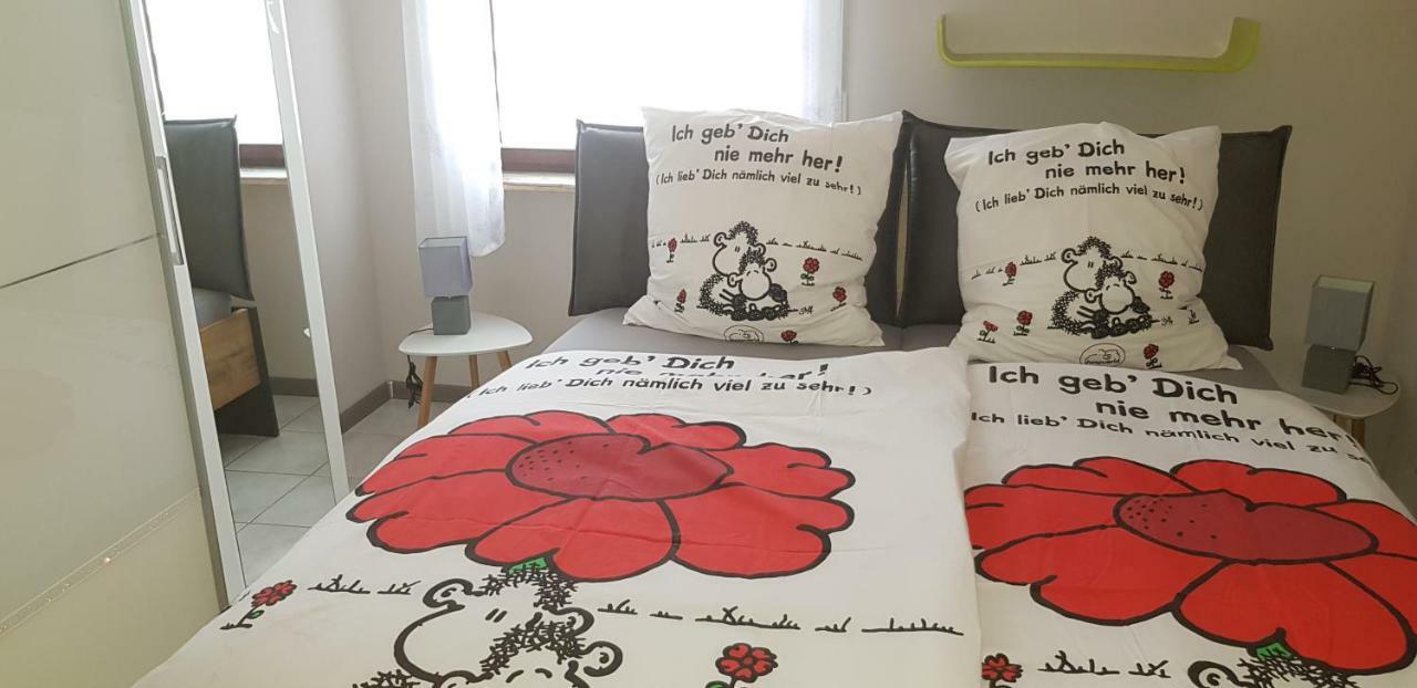 Jules Traum Im Schwarzwald Apartment Herrischried ภายนอก รูปภาพ